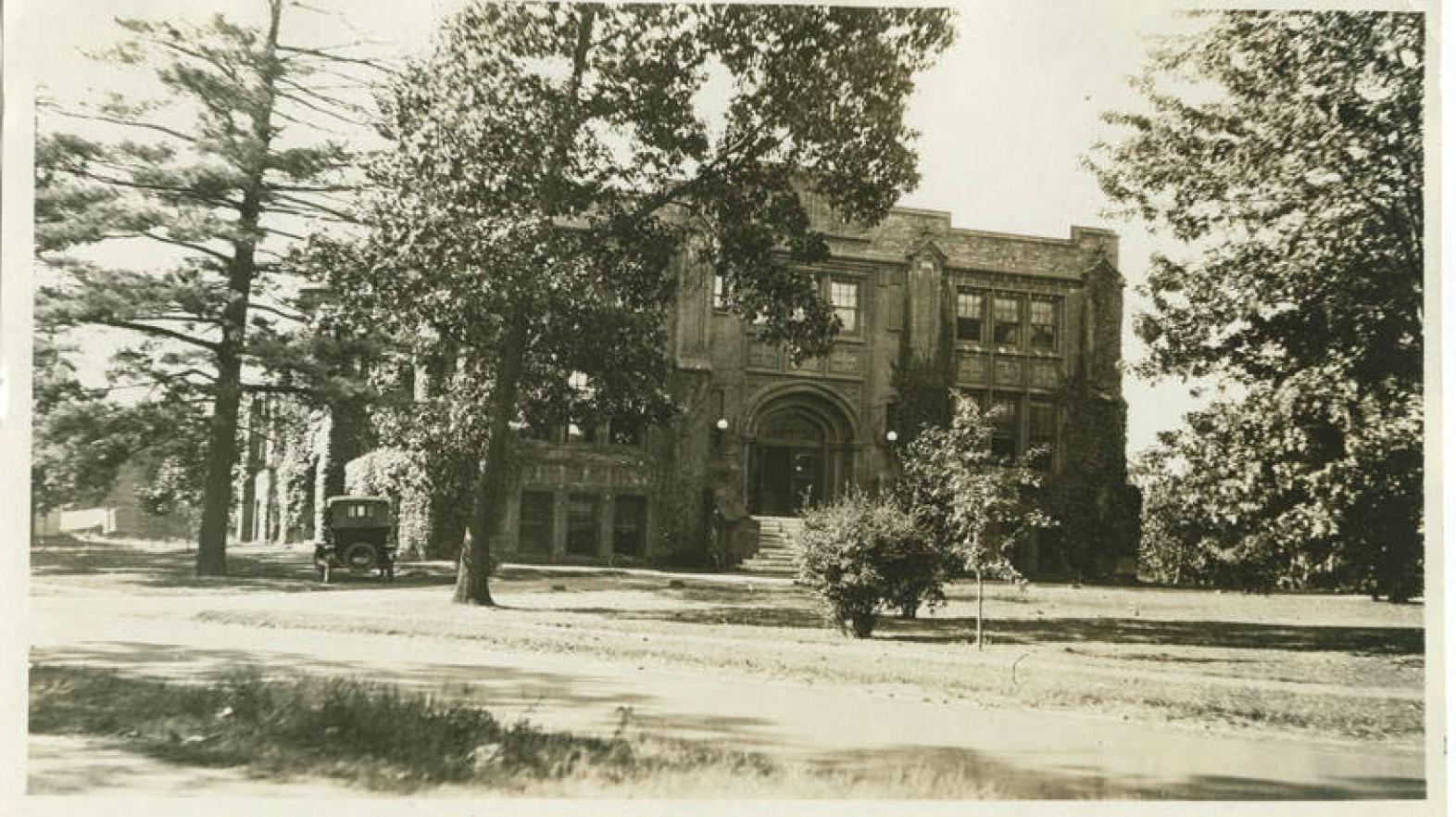 Marsh Memorial Library